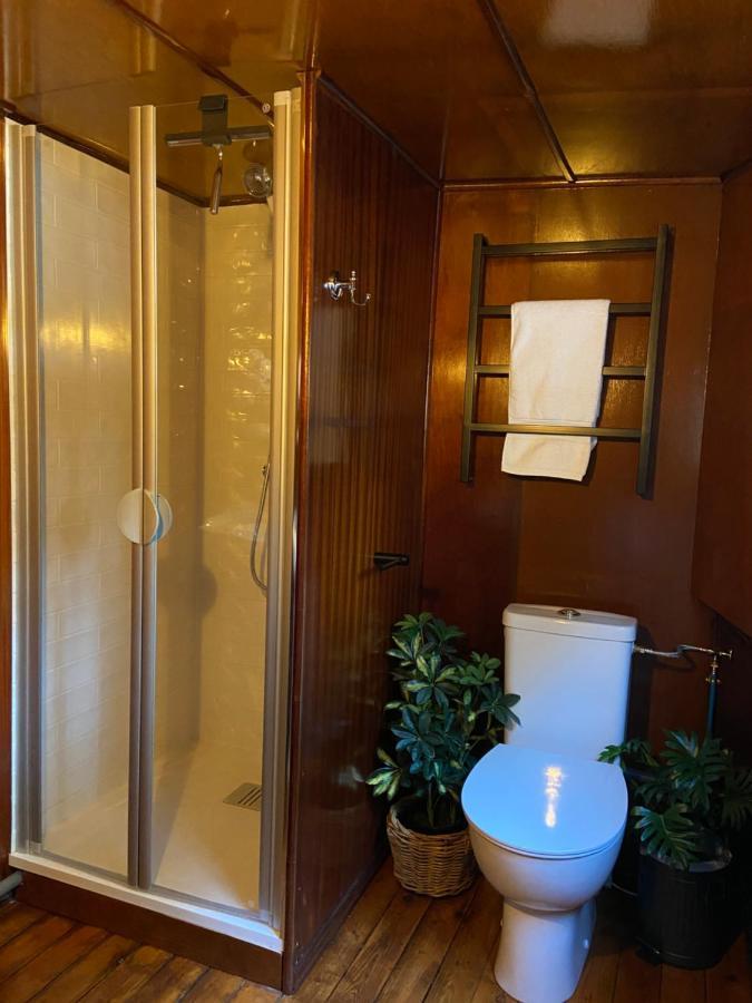 Studio Sur La Peniche Santa Julia A Chantilly Insolys Saint-Leu-dʼEsserent Zewnętrze zdjęcie